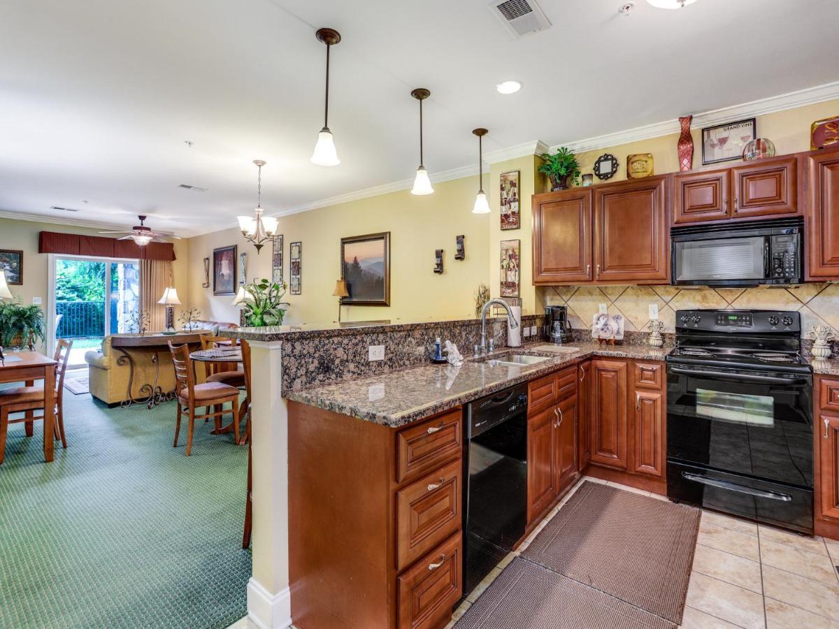 Downtown Delight, 2 Bedrooms, Pool, Hot Tub, Sleeps 6 Gatlinburg Exteriér fotografie