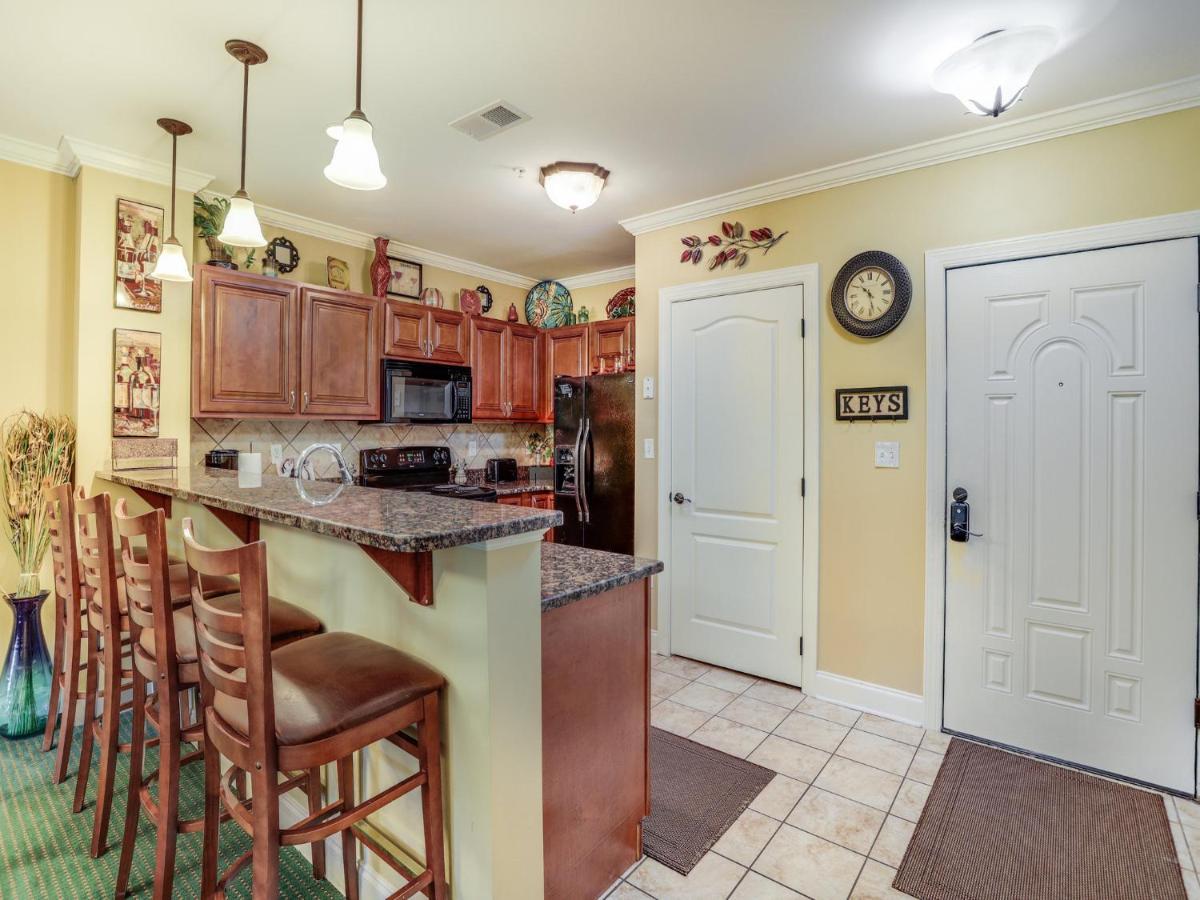 Downtown Delight, 2 Bedrooms, Pool, Hot Tub, Sleeps 6 Gatlinburg Exteriér fotografie