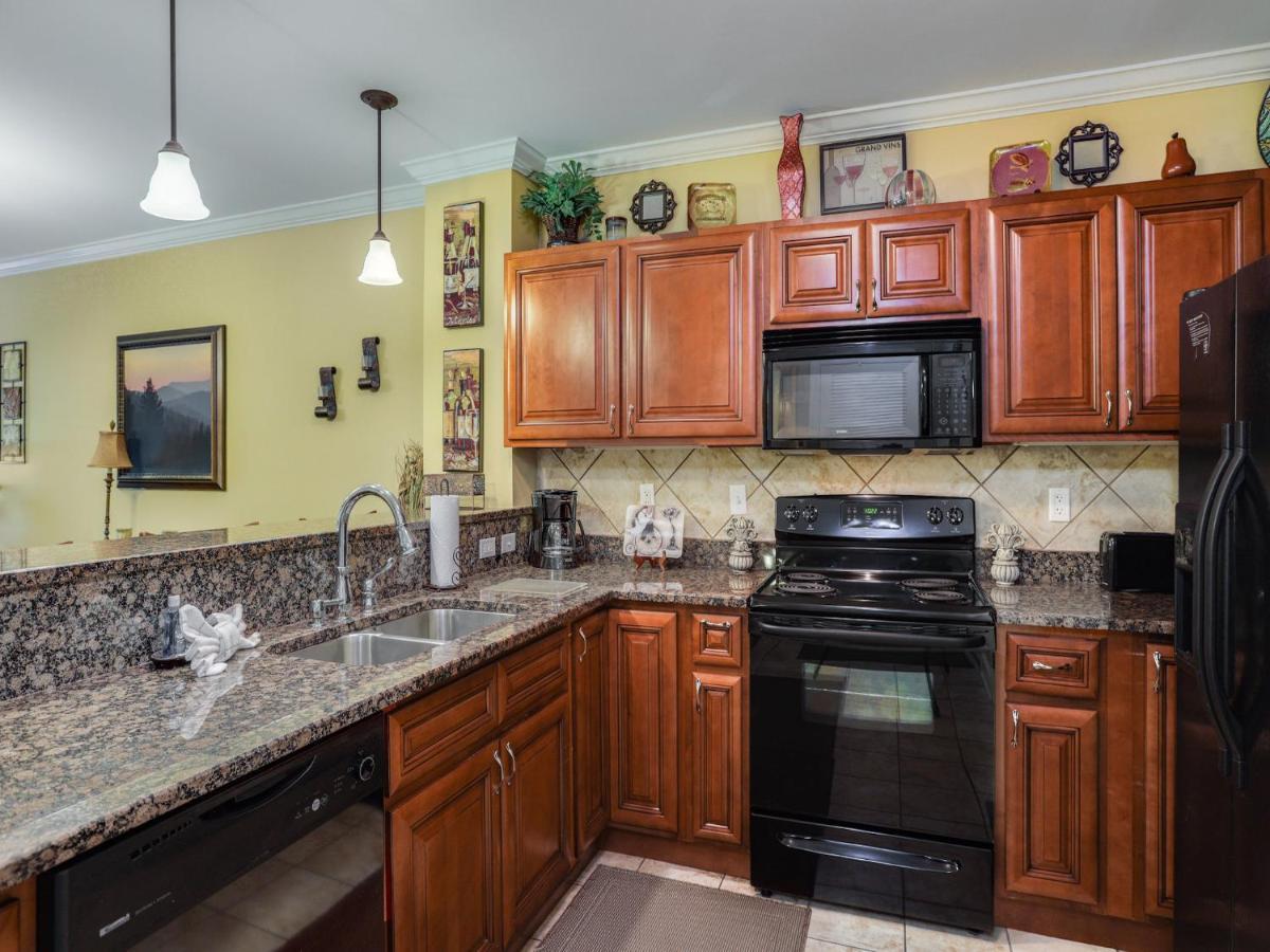 Downtown Delight, 2 Bedrooms, Pool, Hot Tub, Sleeps 6 Gatlinburg Exteriér fotografie