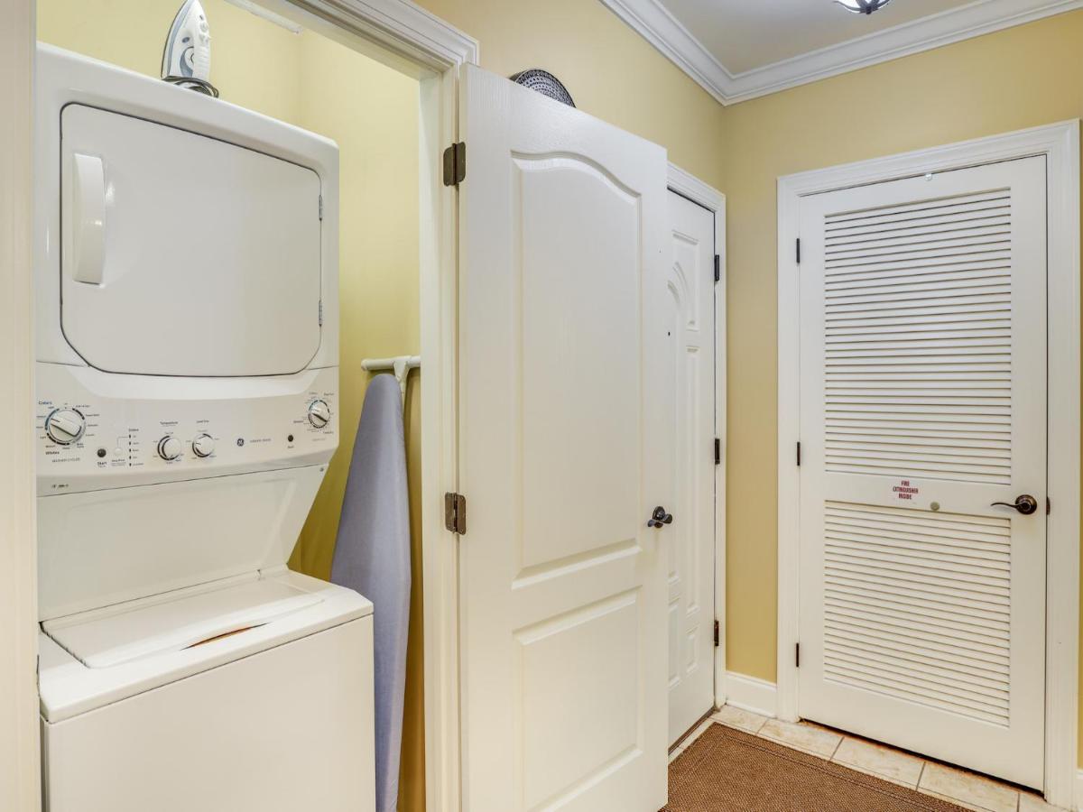 Downtown Delight, 2 Bedrooms, Pool, Hot Tub, Sleeps 6 Gatlinburg Exteriér fotografie