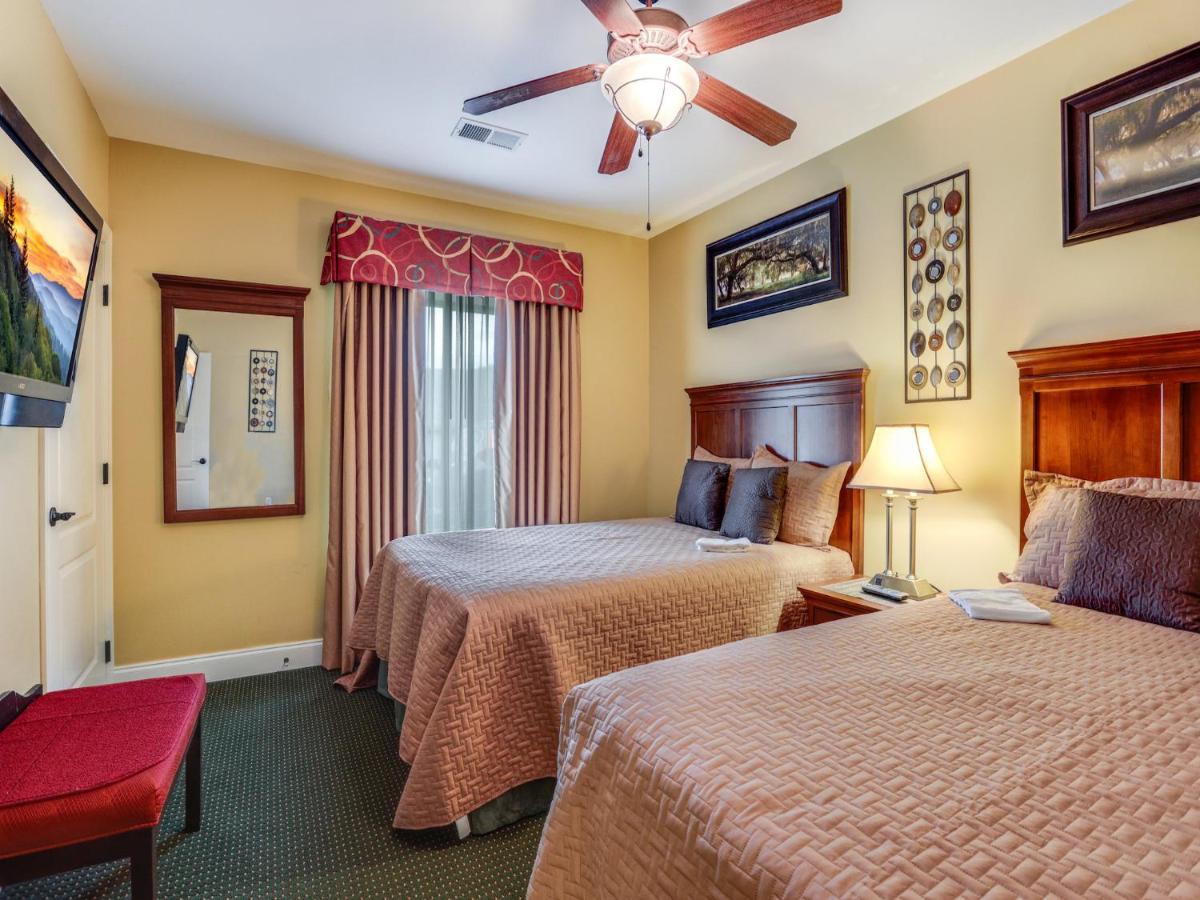 Downtown Delight, 2 Bedrooms, Pool, Hot Tub, Sleeps 6 Gatlinburg Exteriér fotografie